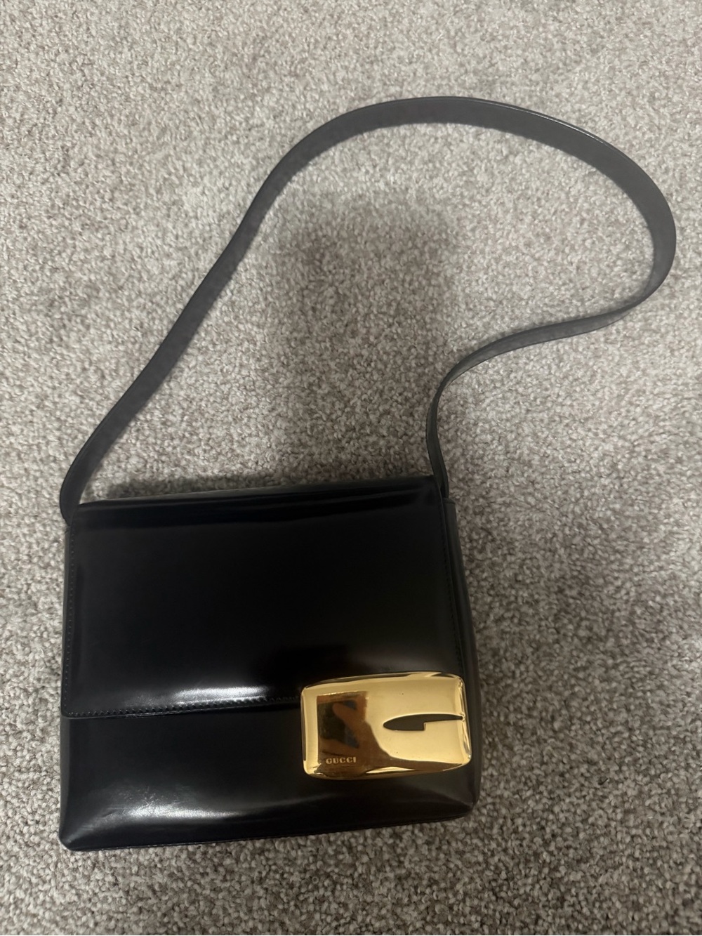 “Pre-loved Authentic” Gucci Black Leather Shoulder Bag